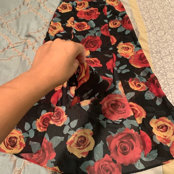 M slit maxi skirt - Picture 3 of 14